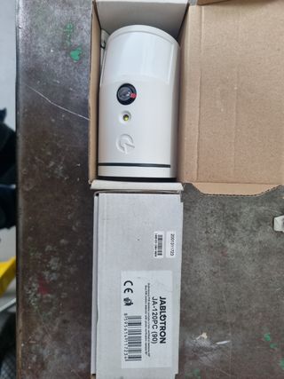 2 Detectores Jablotron JA-120PC