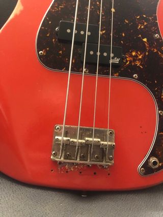 Bajo Fender Precision Pino Palladino