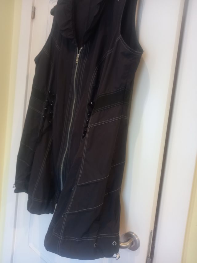 Chaleco negro  - Talla 54