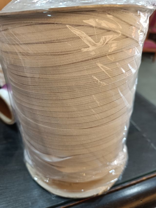 Goma elástica blanca 0,5 cm 400 mts