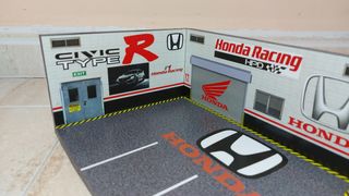 Diorama Honda.