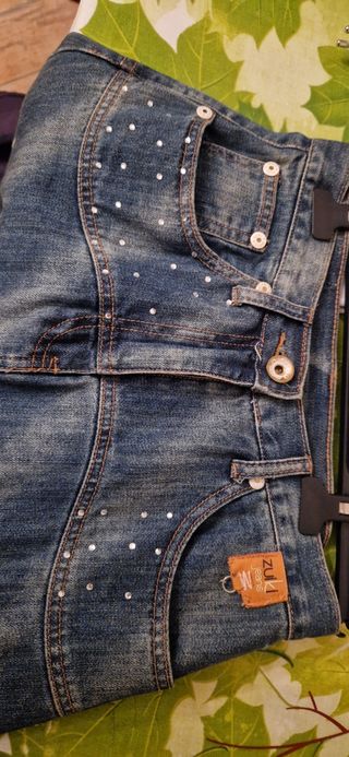 Gonna di jeans ricamata taglia 40