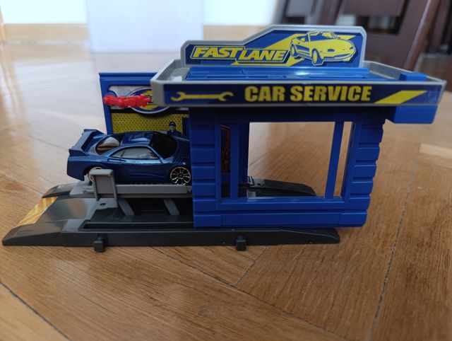 Talleres coches juguete