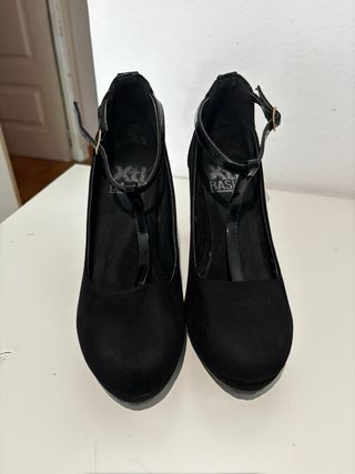 Tacones NEGROS