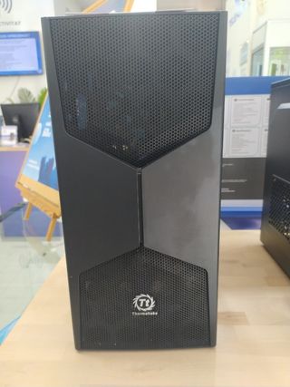 PC Thermaltake Xeon E5-2650 16GB