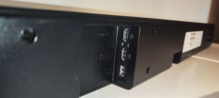 Barra de sonido LG SN5R con altavoces