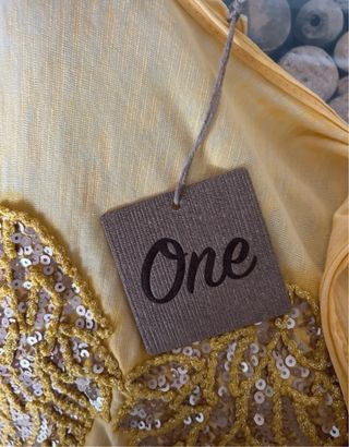 Chaleco largo amarillo boho con alas