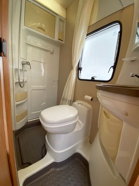 FIAT  CHAUSSON FLASH 06 2010