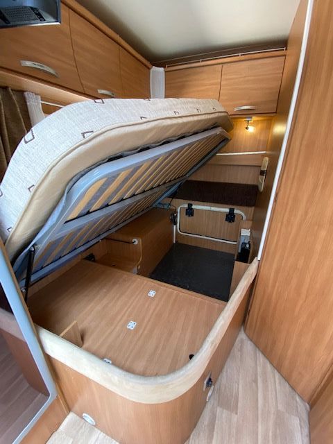 FIAT  CHAUSSON FLASH 06 2010