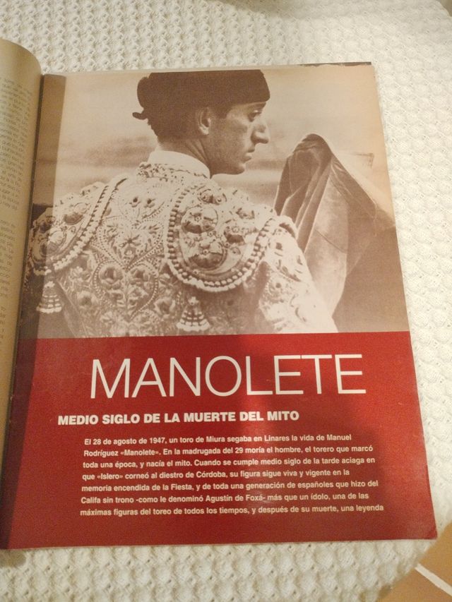 Antigua Revista  B y N 50 años muerte de Manolete