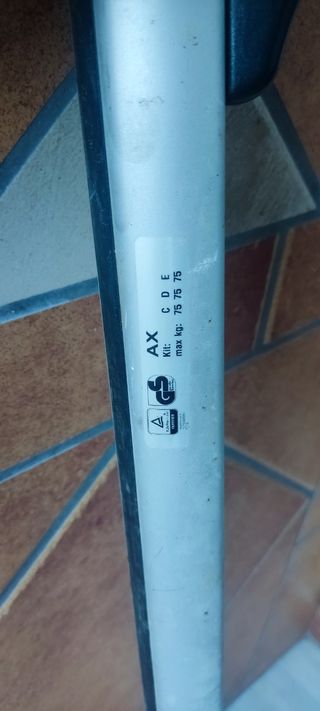 Barras baca Kia Carens 5 puertas. Marca cruz