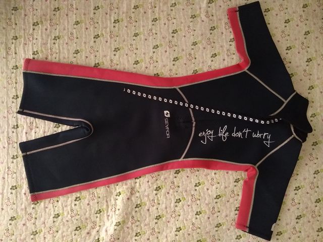 NEOPRENO CORTO NIÑOS 10 AÑOS