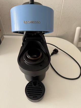 Cafetera Nespresso vertuo pop