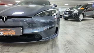 TESLA Model S AWD