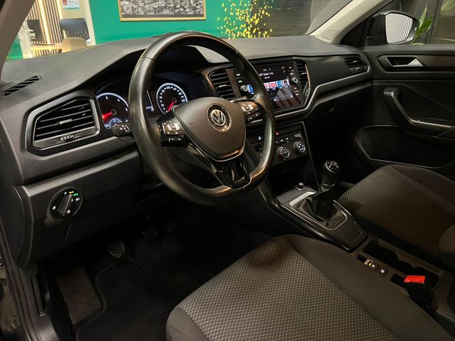Volkswagen T-Roc 2019