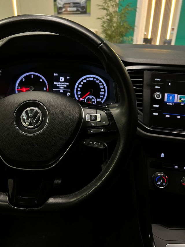 Volkswagen T-Roc 2019