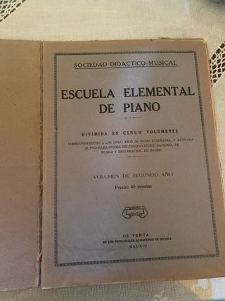 Libreto didáctico antiguo
