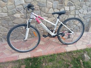 Bicicleta Decathlon Riverside Carretera
