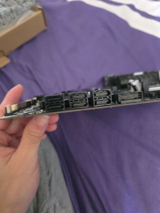 Placa base msi B250 KRAIT GAMING(rota)