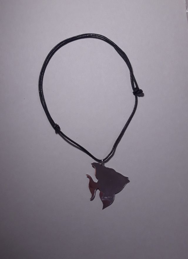 Girocollo con pesce in argento