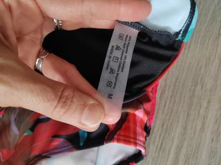 Bañador asimétrico