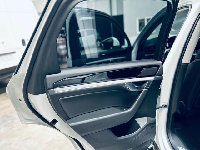 Volkswagen Touareg 3.0 V6 TDI  Premium Elegance 4Motion 
