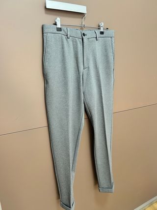 Traje gris marca Zara | Talla 48