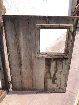 Gran Ventana antigua de madera
