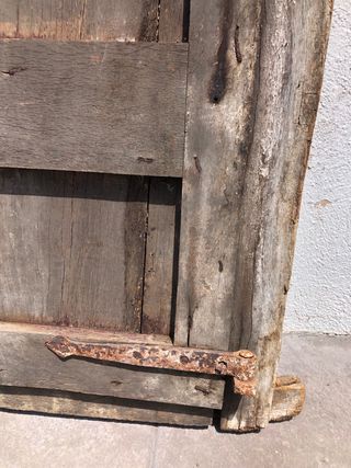 Gran Ventana antigua de madera