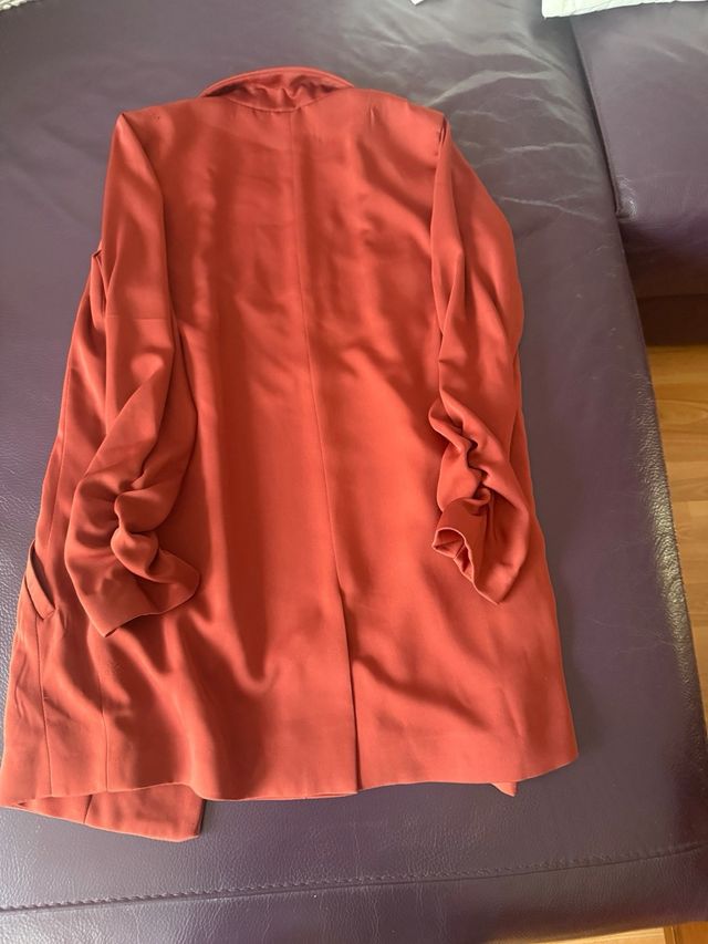 Blazer rojo Pull&Bear - Talla XS