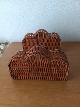 Estante vintage de 2 niveles