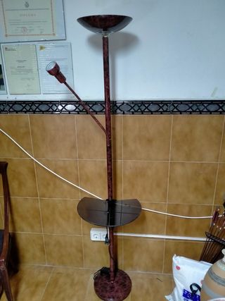 Lampara salon - pie metalica