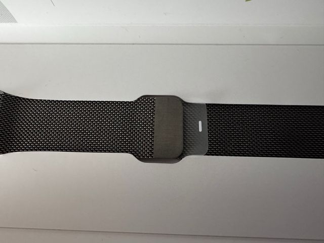 Apple Milanese Loop Grafito 44mm