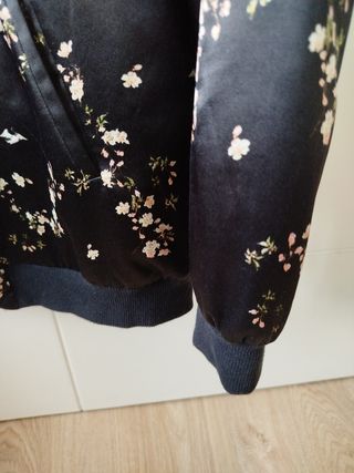 Bomber tela entretiempo