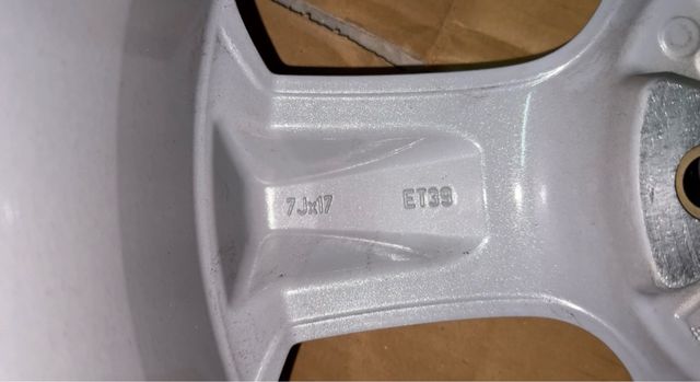 LLANTAS OPEL ASTRA H GTC 17”