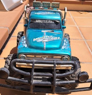 Coche y lancha RC Monster-Bull