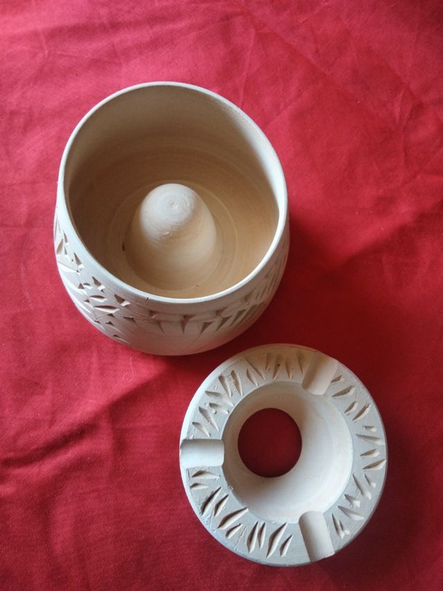 Posacenere vintage in terracotta