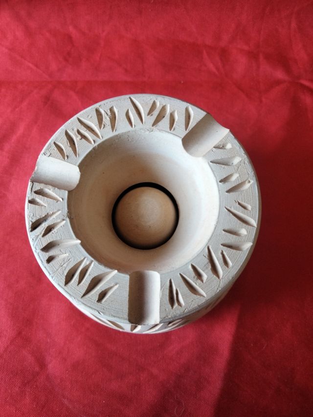 Posacenere vintage in terracotta