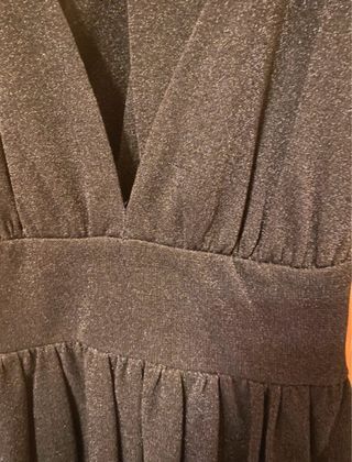 Vestido negro brillante