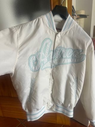 Bomber 