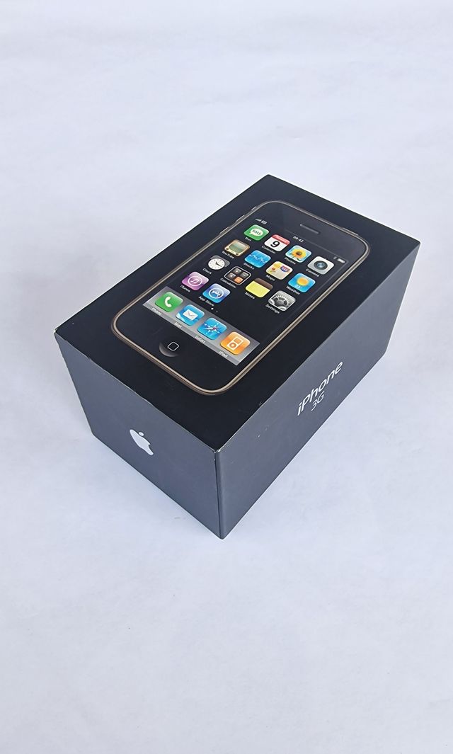 iPhone 3G Black 8Gb in confezione originale