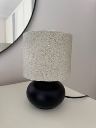 Lampara Mesa Ikea con Bombilla - TVARFOT