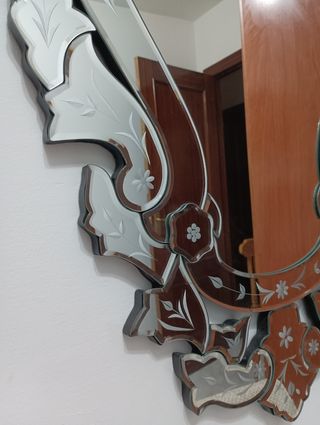 Espejo veneciano elegante