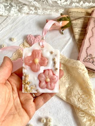 Coppia di tag di cera