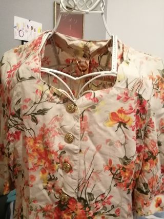 Blusa floral vintage