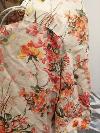 Blusa floral vintage