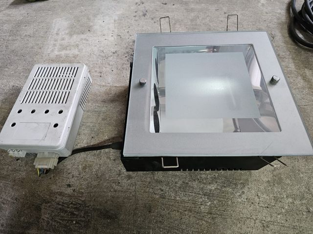 Foco empotrable techo - gris plata