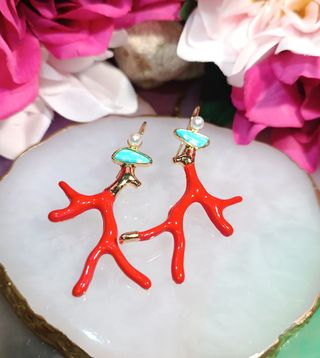 Pendientes corales de resina