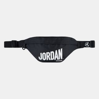 Riñonera Jordan negra
