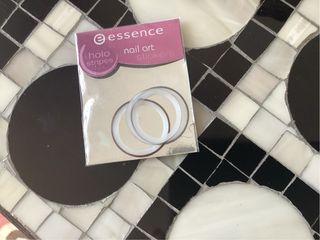 Kit manicura: pincel, esponja y pegatina